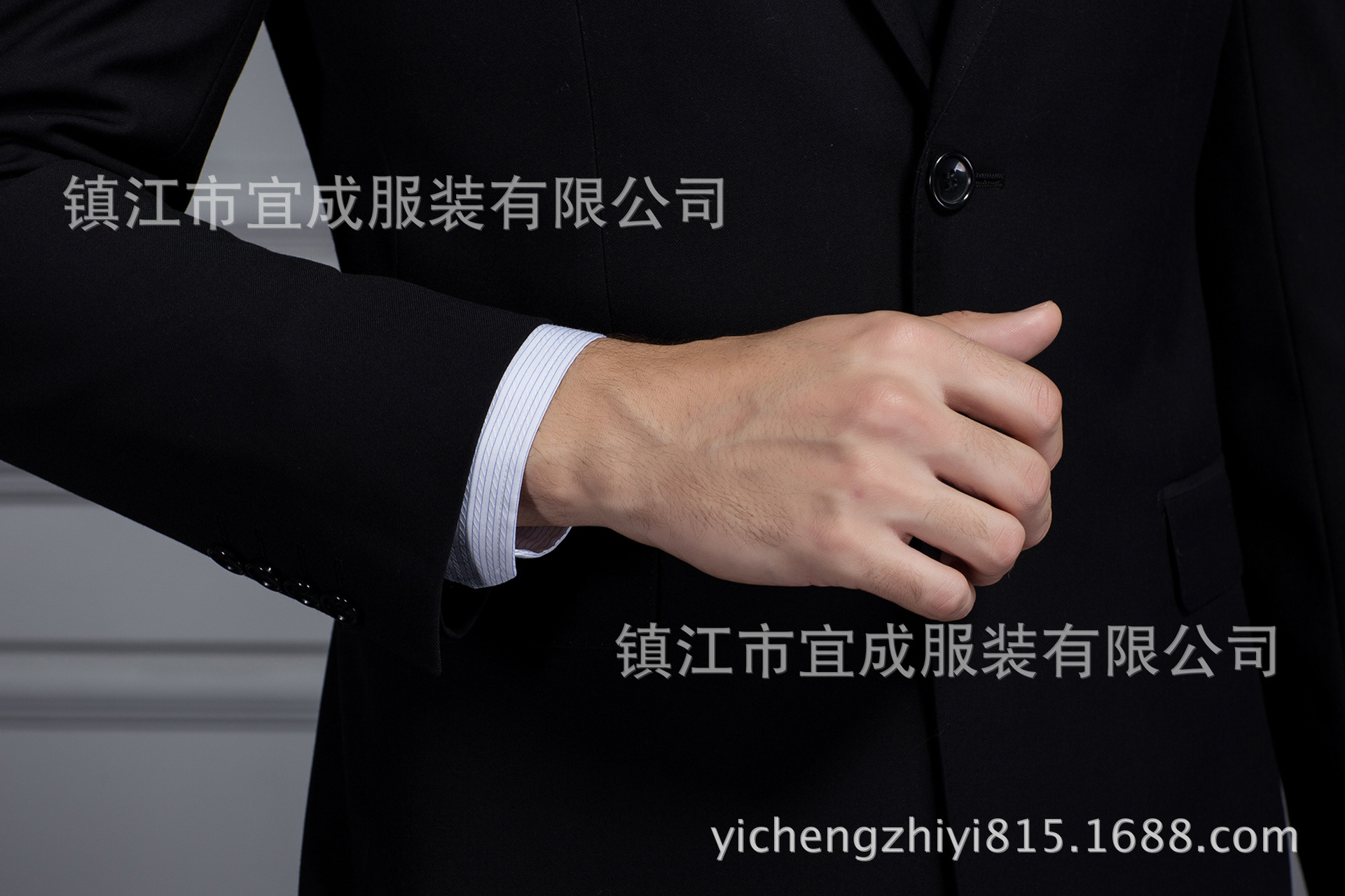 天津黑色商務休閑修身男士西服套裝